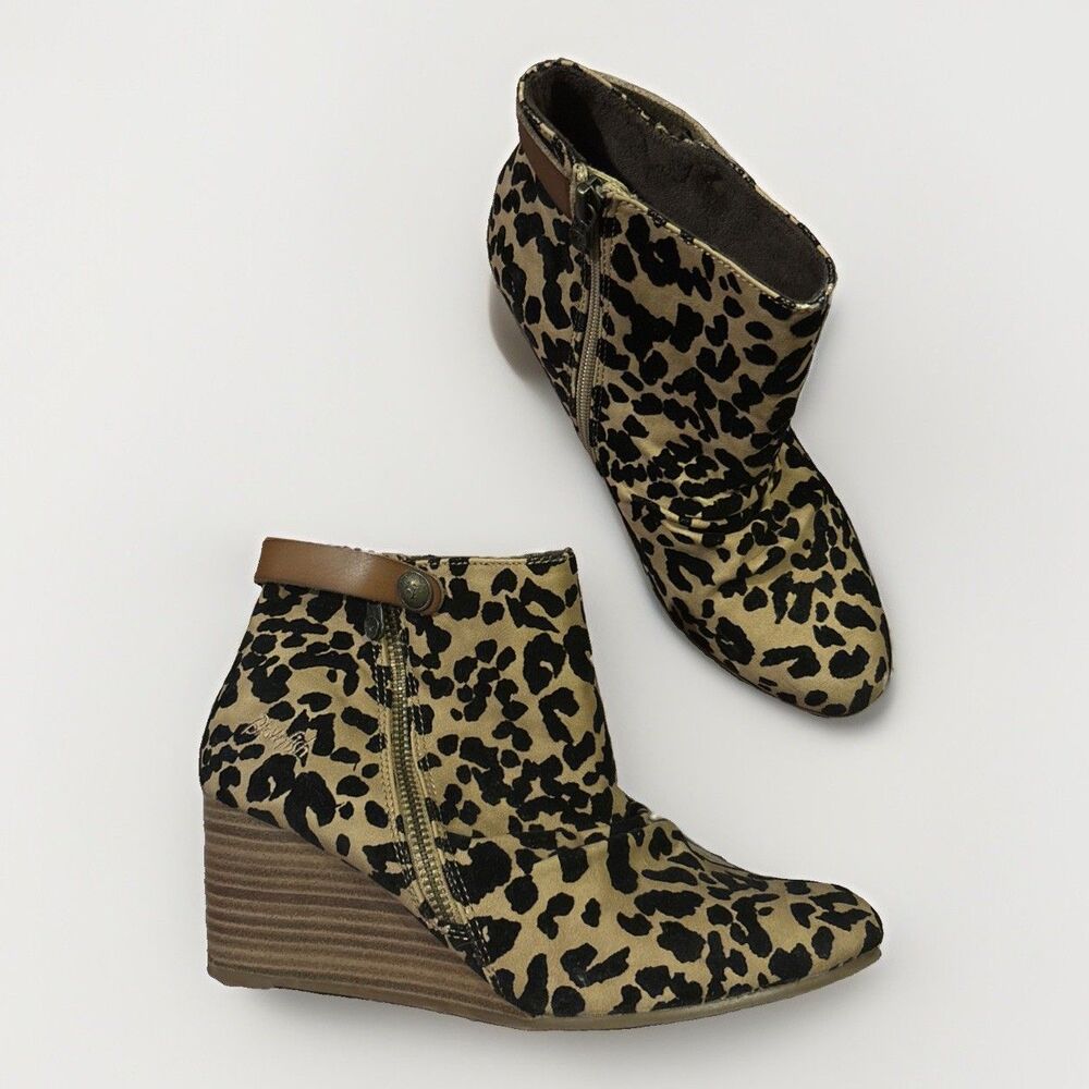Blowfish Leopard Print Animal Print Wedge Ankle Bootie Side Zip Beige/Black